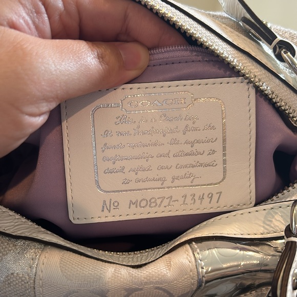 ❌SOLD❌ Coach Upcrafted Patchwork Metallic Signature Strip Satchel - Very Good - Picture 8 of 11